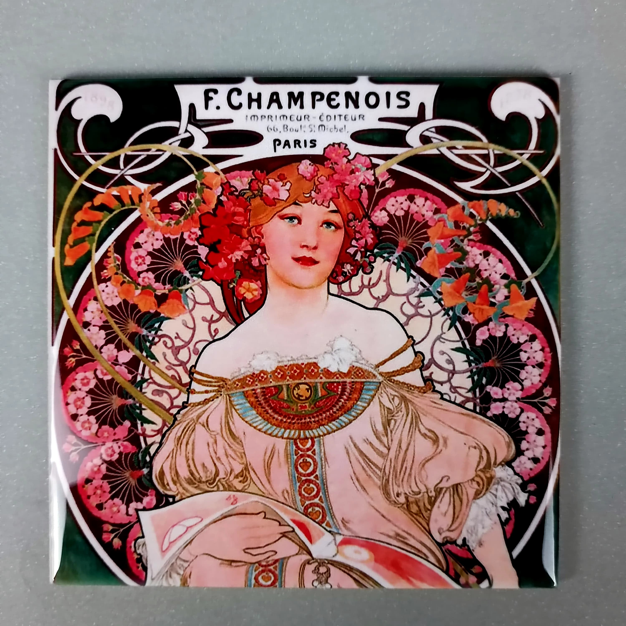 Set de Azulejos "Estilo Art Nouveau"