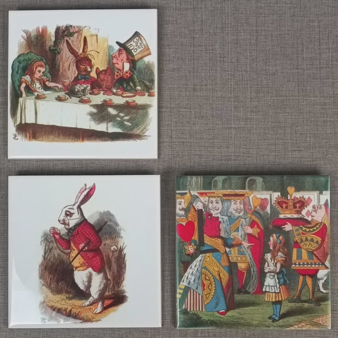 Set de Azulejos "Alicia en el País de las Maravillas".