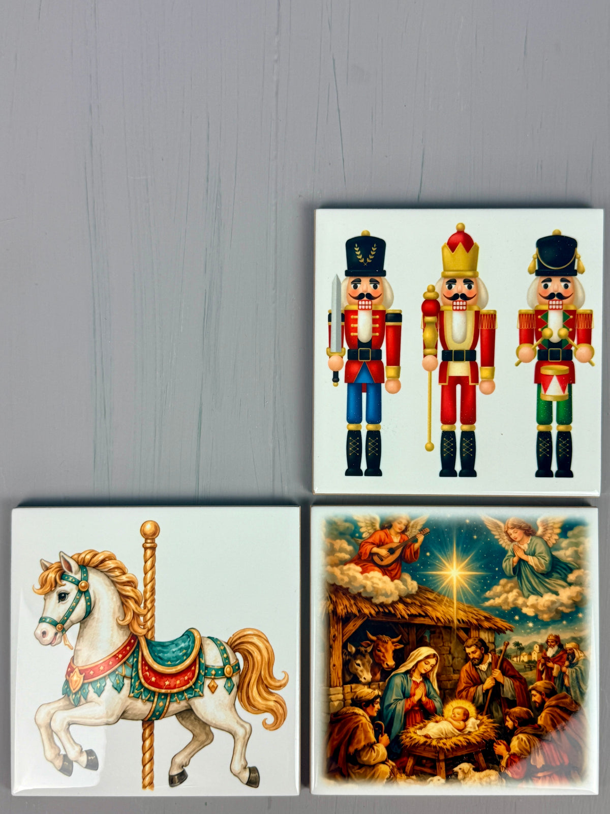 Set de azulejos decorativos navideños.