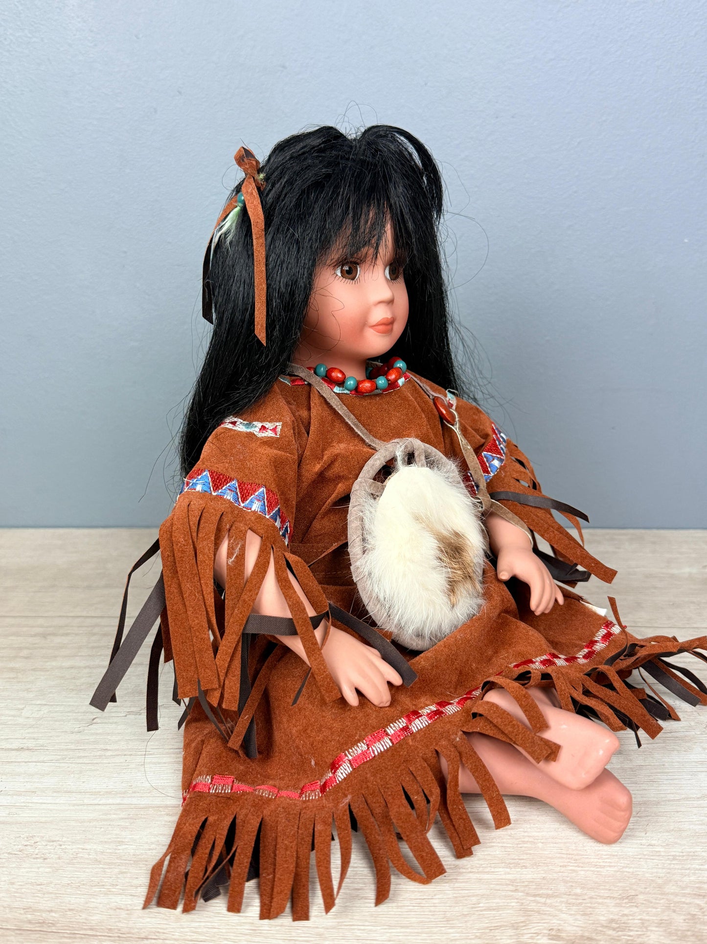 Muñeca de Porcelana de Estilo Étnico, años 90
Ver más ⬇️