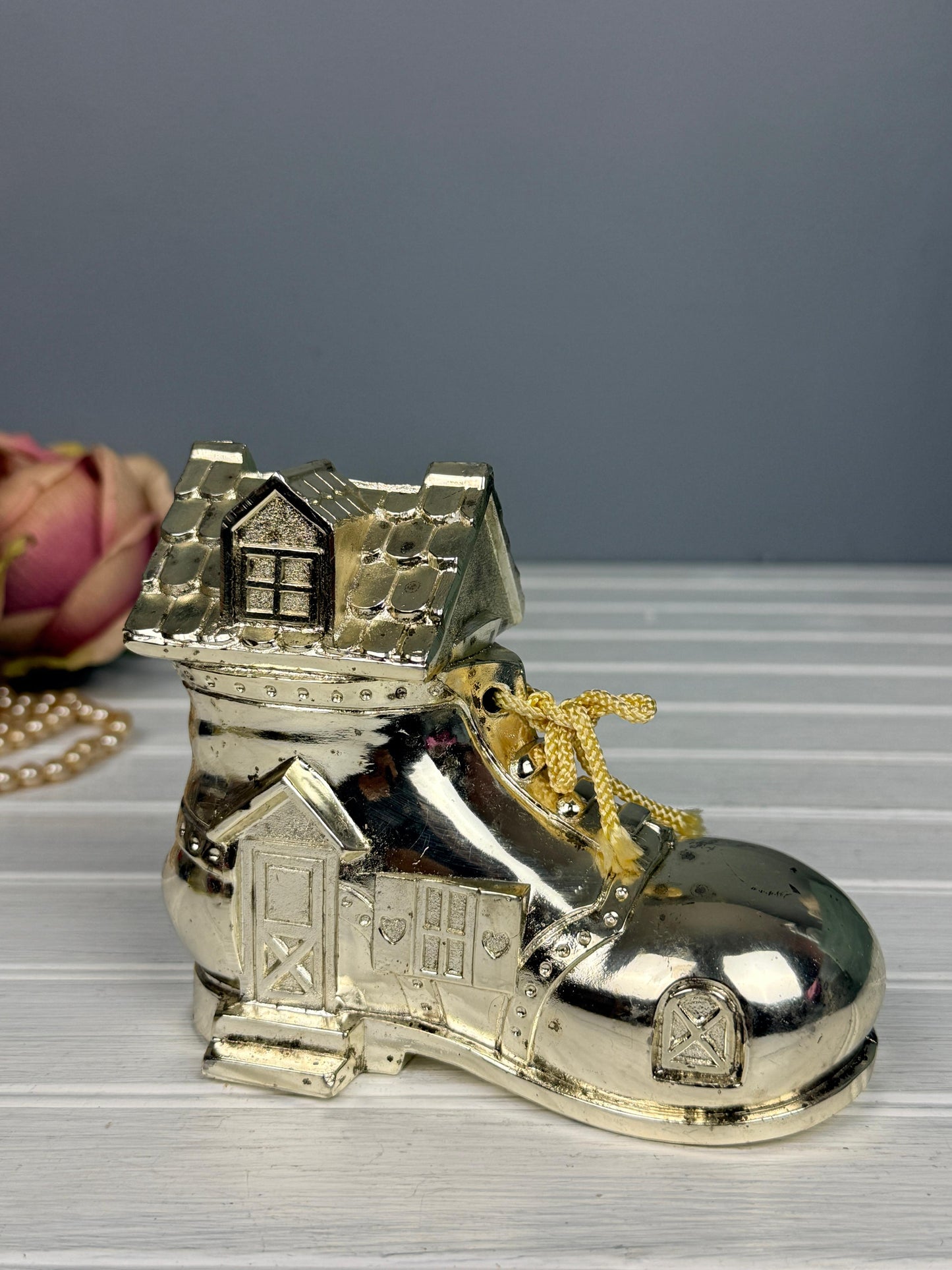Alcancia Japonesa Casa de Zapato, Años 80