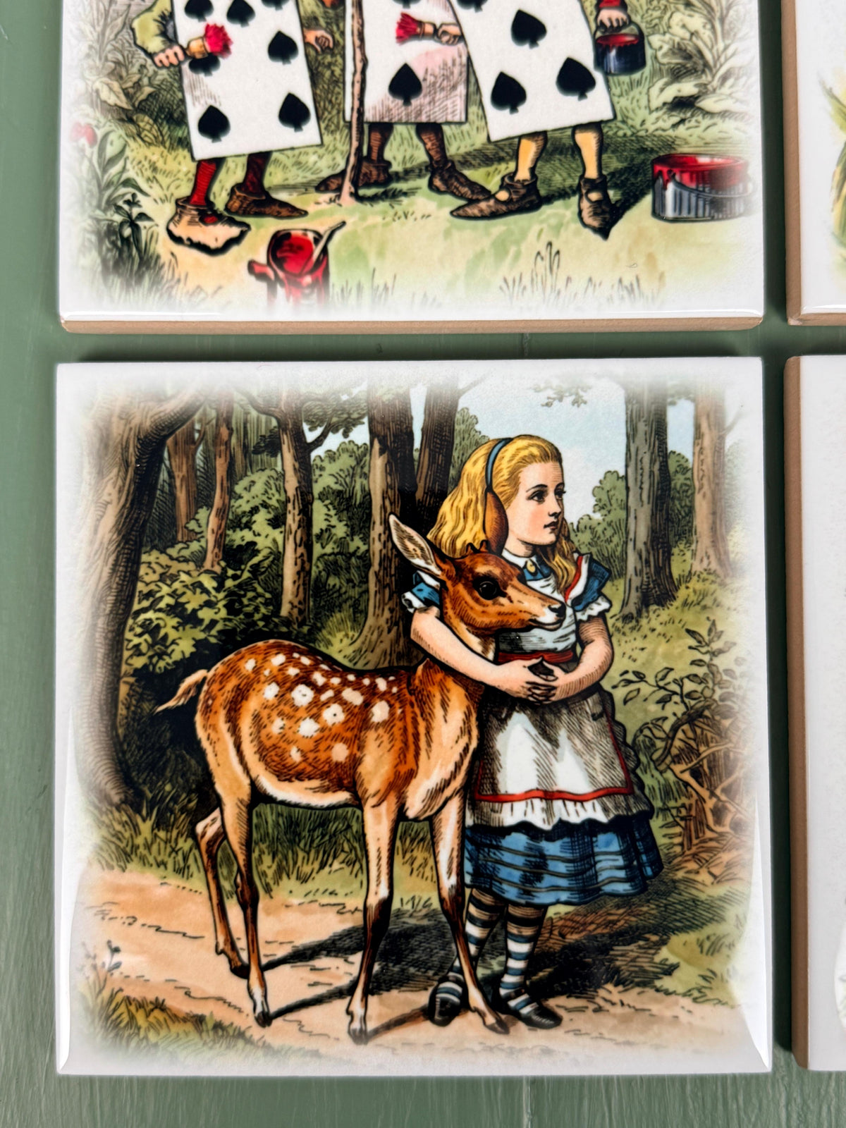 Set de Azulejos “Alicia en el País de las Maravillas ”