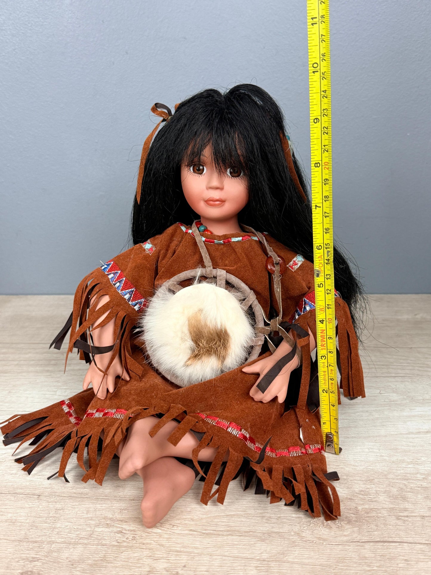 Muñeca de Porcelana de Estilo Étnico, años 90
Ver más ⬇️