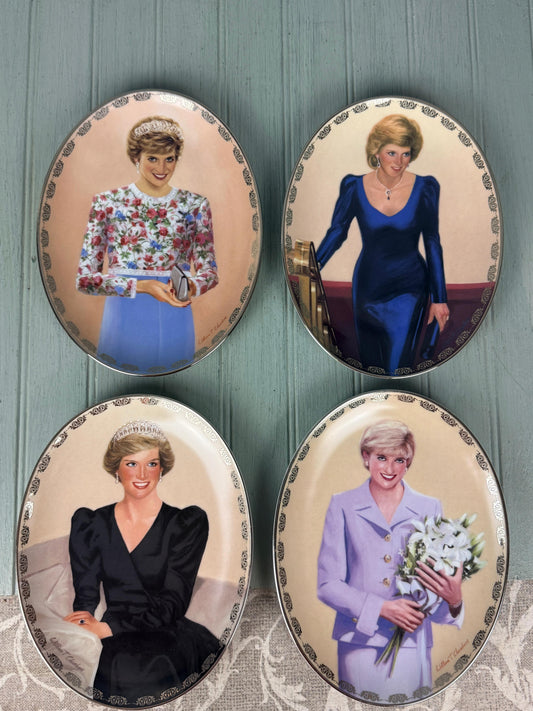 Set de 4 Platos de Colección "Lady Di", años 90.