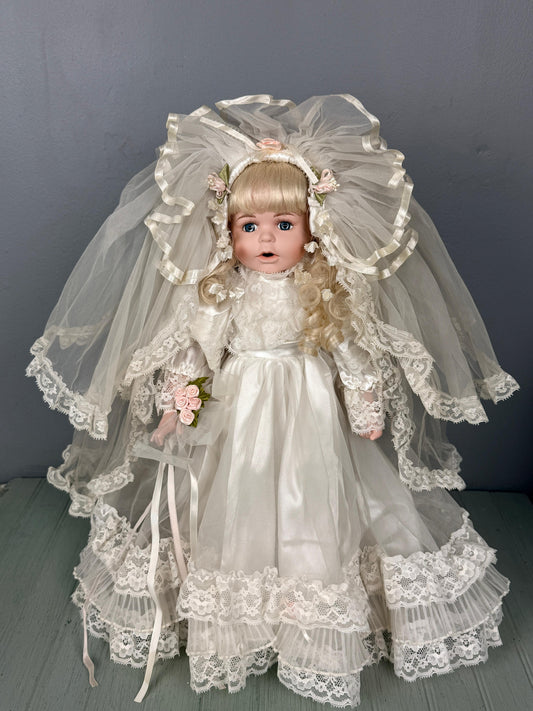 Muñeca de Porcelana, año 1993